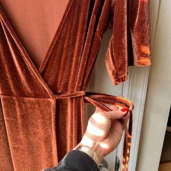 Baltic Born Elegant Velvet Wrap Dress - Picture 6 of 16